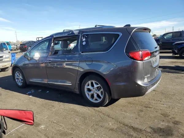 Chrysler Pacifica 2020