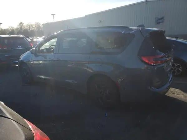 Chrysler Pacifica 2021