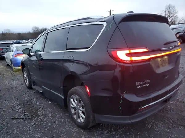 Chrysler Pacifica 2021