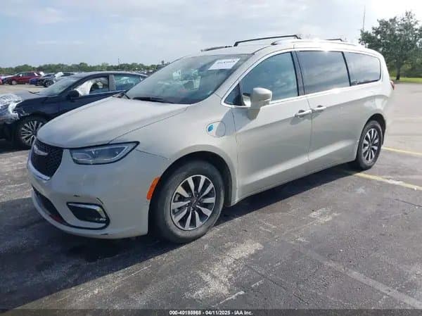 Chrysler Pacifica 2021
