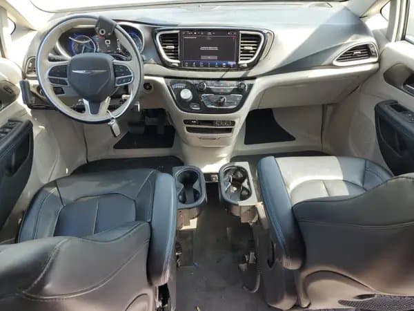 Chrysler Pacifica 2021
