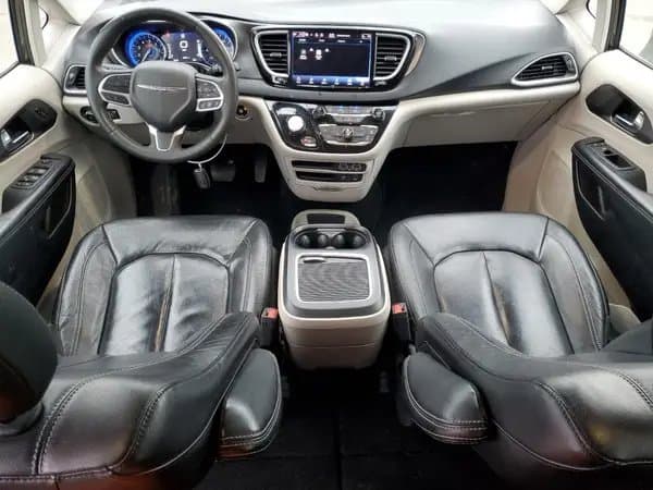 Chrysler Pacifica 2022