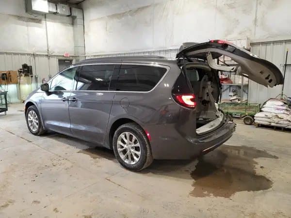 Chrysler Pacifica 2022