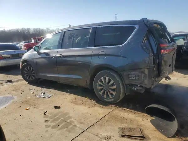 Chrysler Pacifica 2022