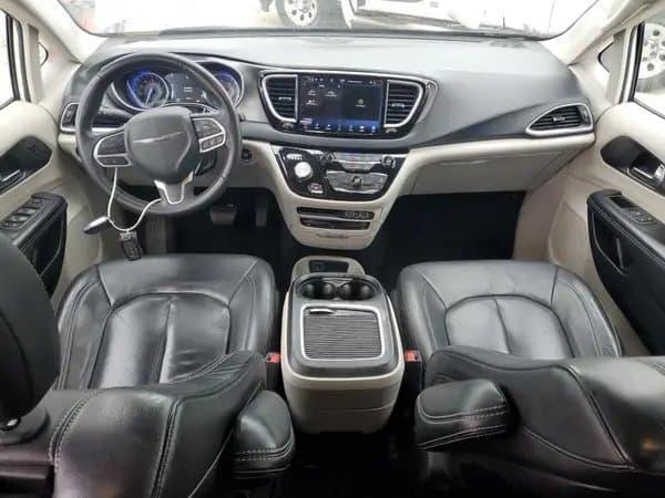 Chrysler Pacifica 2022