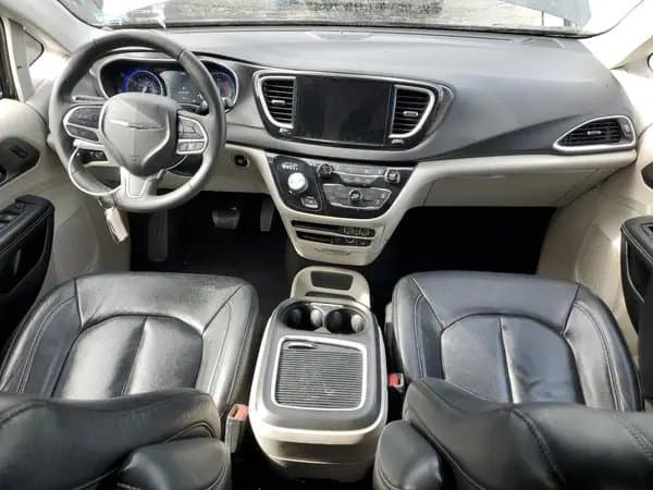 Chrysler Pacifica 2022