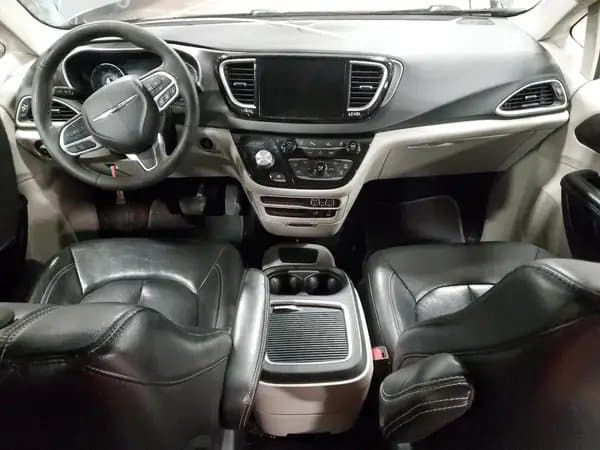 Chrysler Pacifica 2022