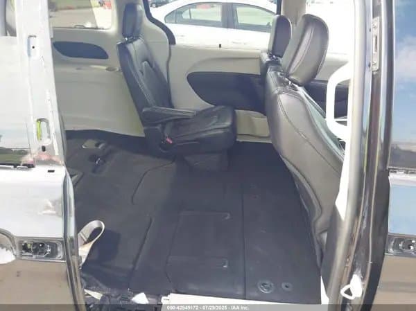 Chrysler Pacifica 2022