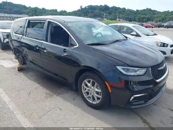 Chrysler Pacifica 2022