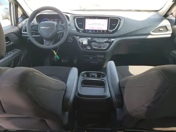 Chrysler Pacifica 2022