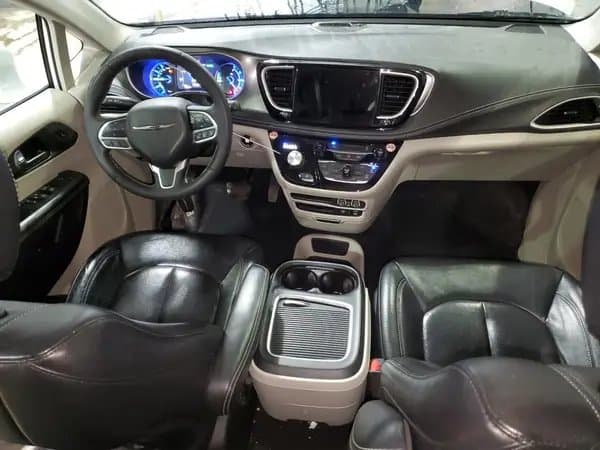 Chrysler Pacifica 2022