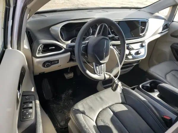 Chrysler Pacifica 2022