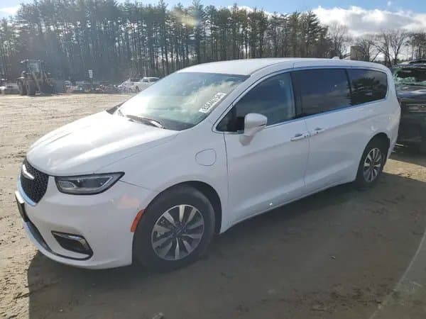 Chrysler Pacifica 2022