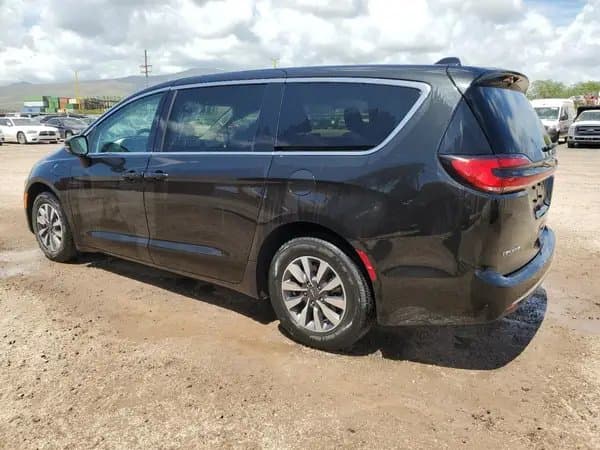 Chrysler Pacifica 2022