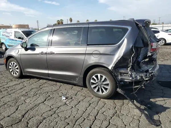 Chrysler Pacifica 2022