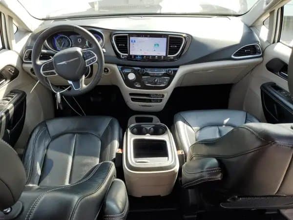 Chrysler Pacifica 2022