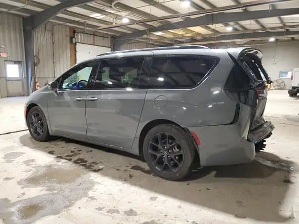 Chrysler Pacifica 2022
