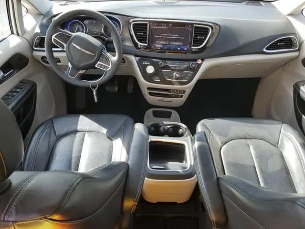 Chrysler Pacifica 2022