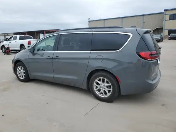 Chrysler Pacifica 2022