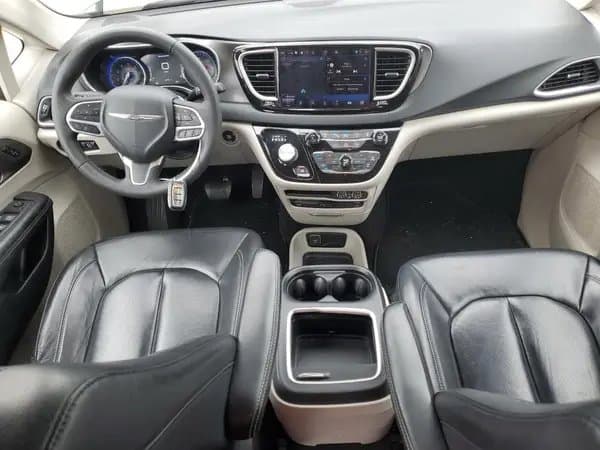 Chrysler Pacifica 2022