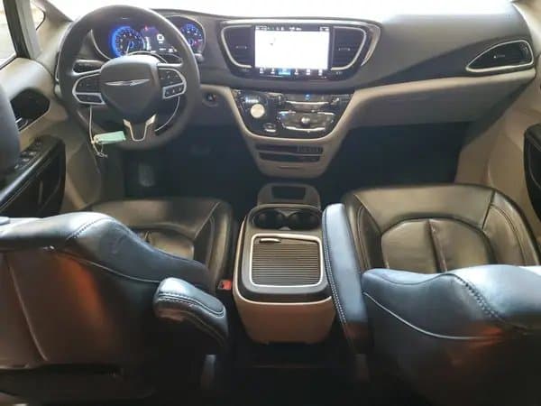 Chrysler Pacifica 2022