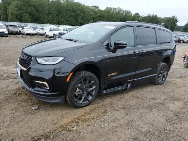 Chrysler Pacifica 2022