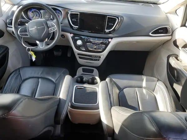Chrysler Pacifica 2022