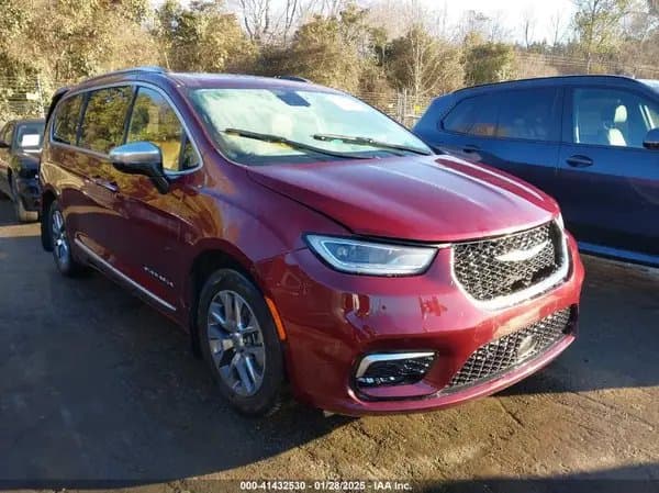 Chrysler Pacifica 2023