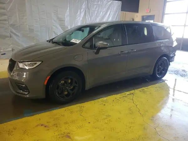 Chrysler Pacifica 2023