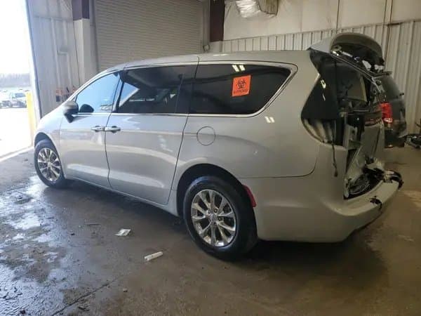 Chrysler Pacifica 2023