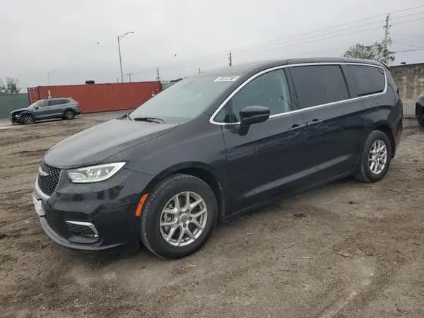 Chrysler Pacifica 2023