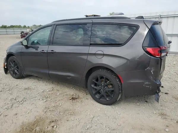Chrysler Pacifica 2023