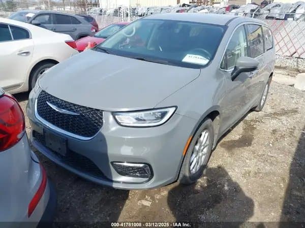 Chrysler Pacifica 2023