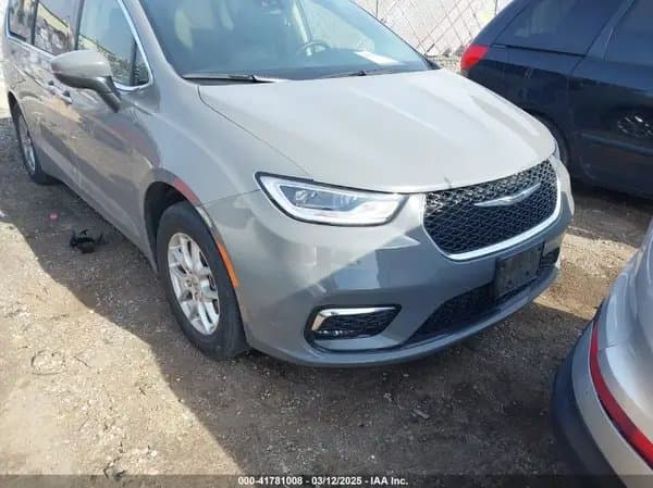 Chrysler Pacifica 2023
