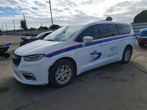 Chrysler Pacifica 2023