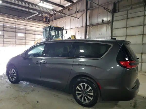 Chrysler Pacifica 2023