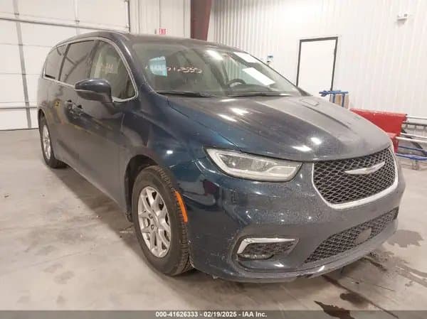 Chrysler Pacifica 2023