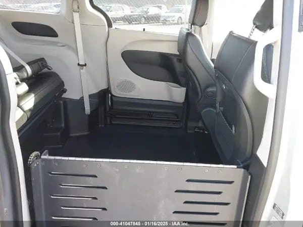 Chrysler Pacifica 2023
