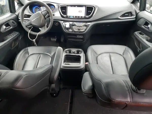 Chrysler Pacifica 2023