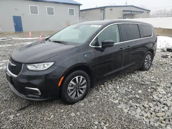 Chrysler Pacifica 2023