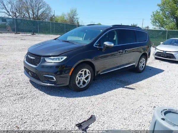 Chrysler Pacifica 2023