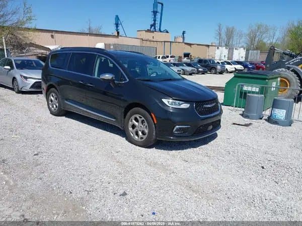 Chrysler Pacifica 2023