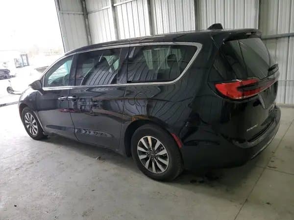 Chrysler Pacifica 2023