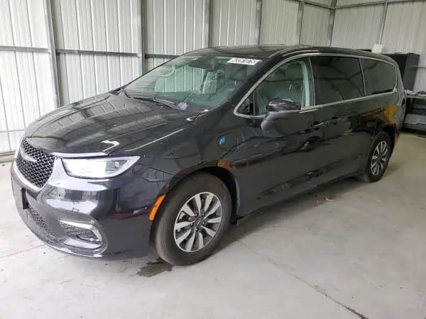 Chrysler Pacifica 2023