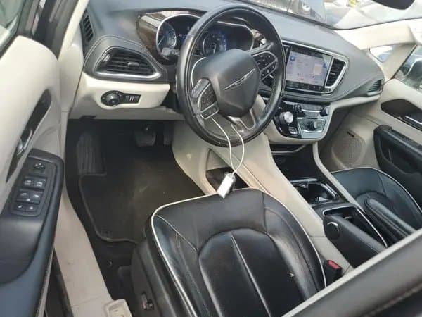 Chrysler Pacifica 2023