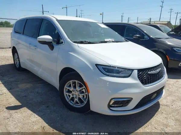 Chrysler Pacifica 2023