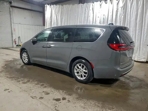 Chrysler Pacifica 2023