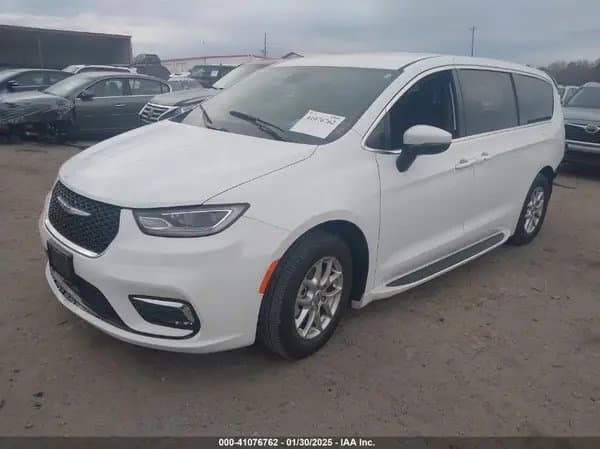 Chrysler Pacifica 2023