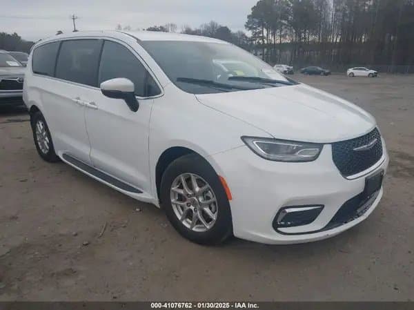 Chrysler Pacifica 2023