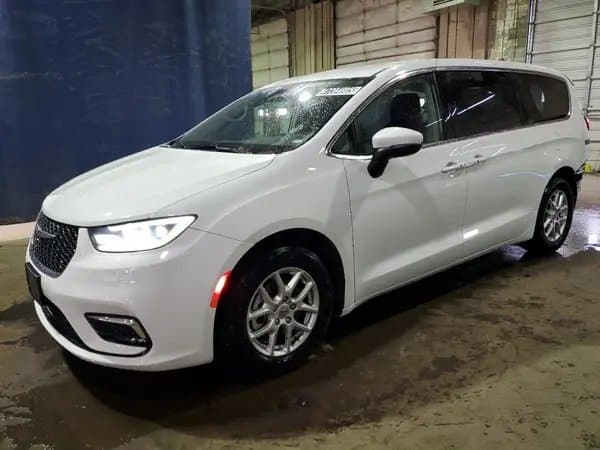 Chrysler Pacifica 2023